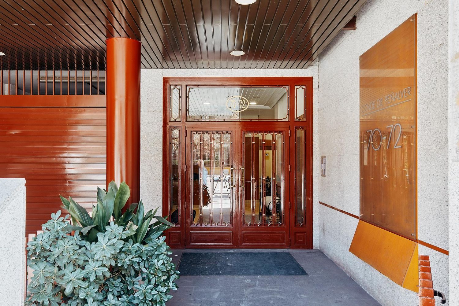 Piso en venta en del Conde de Peñalver 70 - Imagen 2