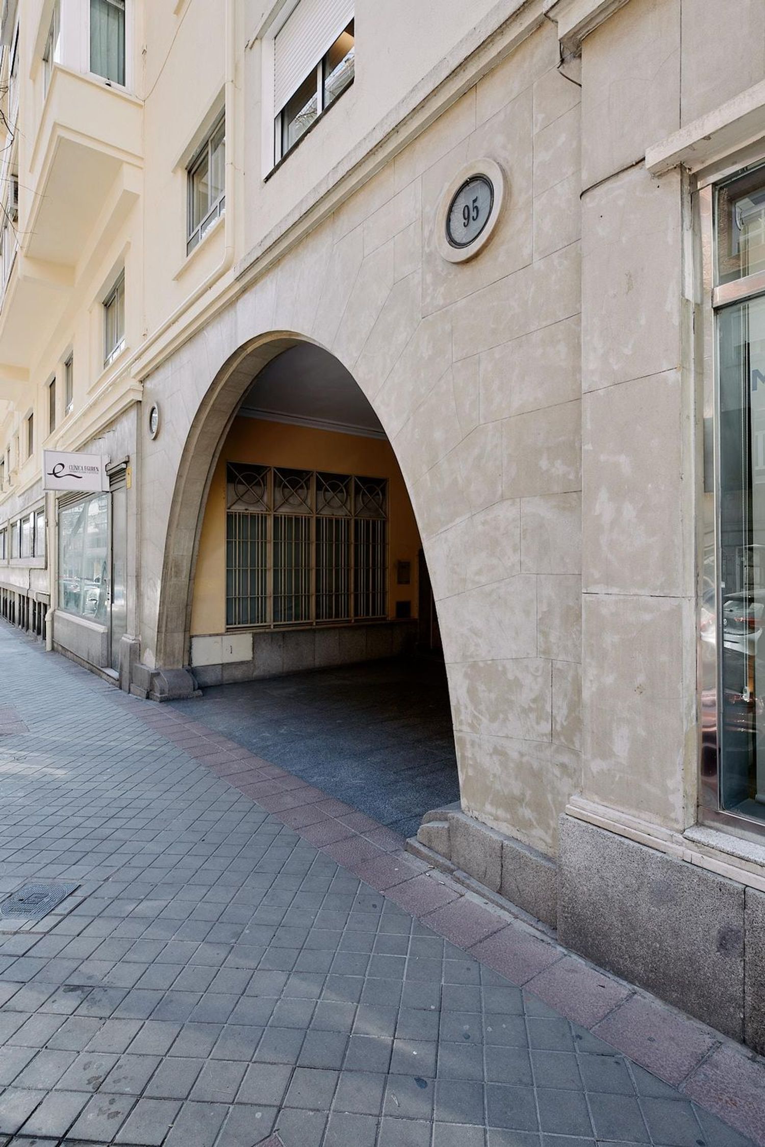 Piso en Venta en Calle del General Díaz Porlier 95 - Imagen 2