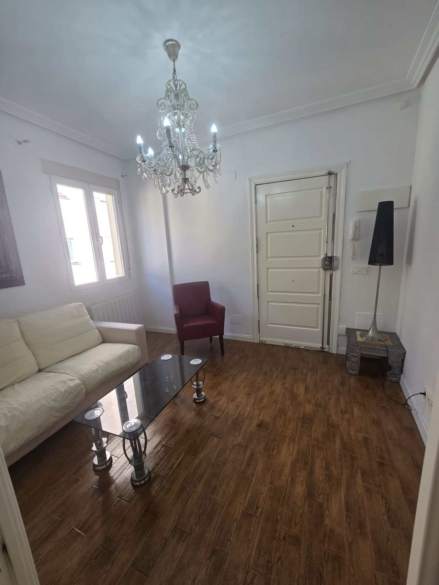 Piso en venta en de Amaniel 55 - Imagen 2