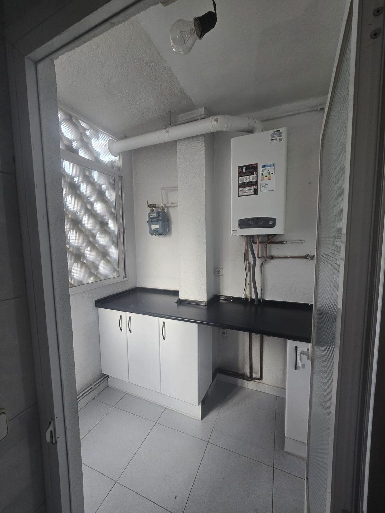 Piso en Venta en Calle de Ofelia Nieto 83 - Imagen 9