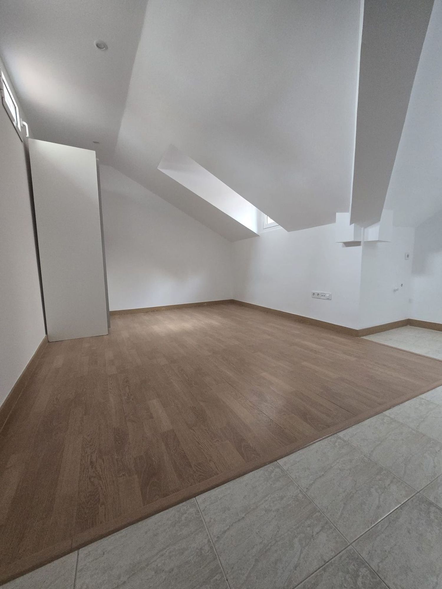 Ático / Estudio en Alquiler en Calle de Núñez de Arce 45 - Imagen 12