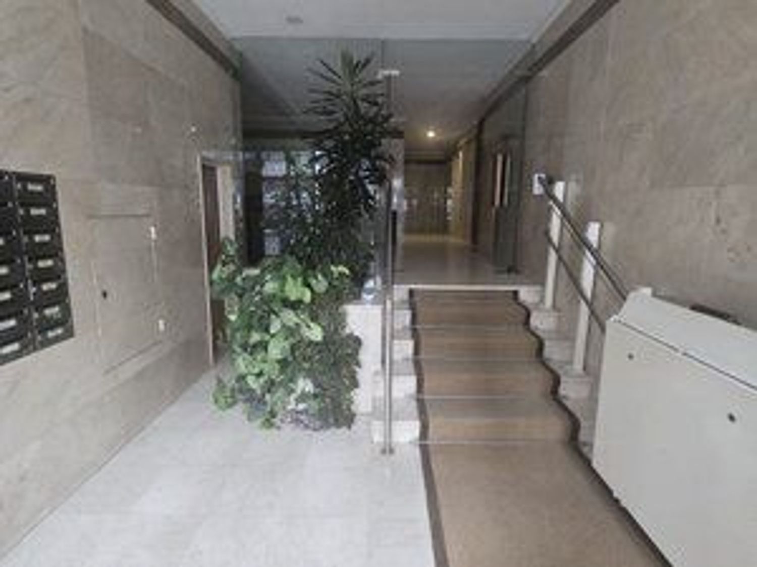 Piso en Alquiler en Calle de Mauricio Legendre 2 - Imagen 2