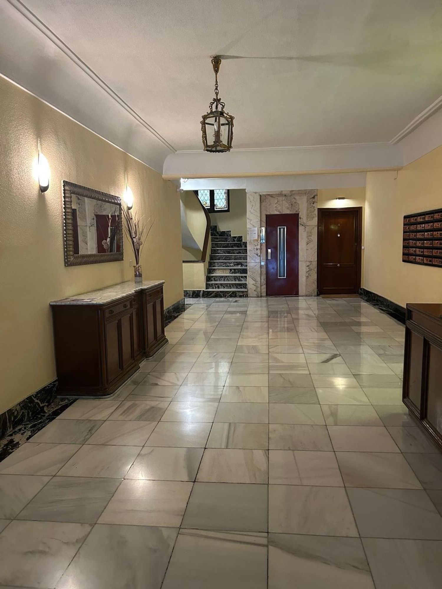 en Venta en Calle de Fernán González 38 - Imagen 21