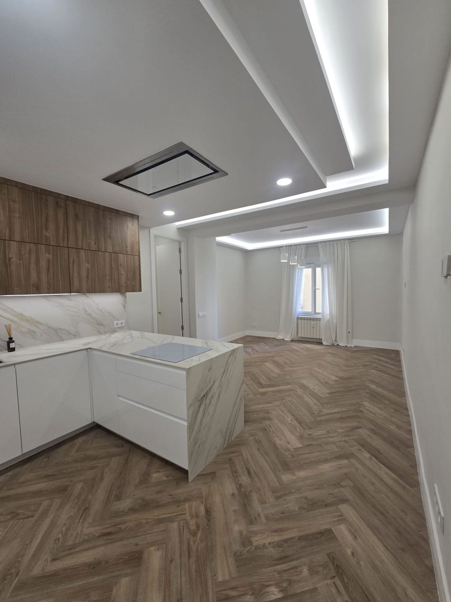 en Venta en Calle de Fernán González 38 - Imagen 29