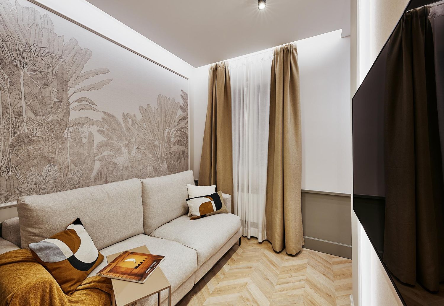 1432960733