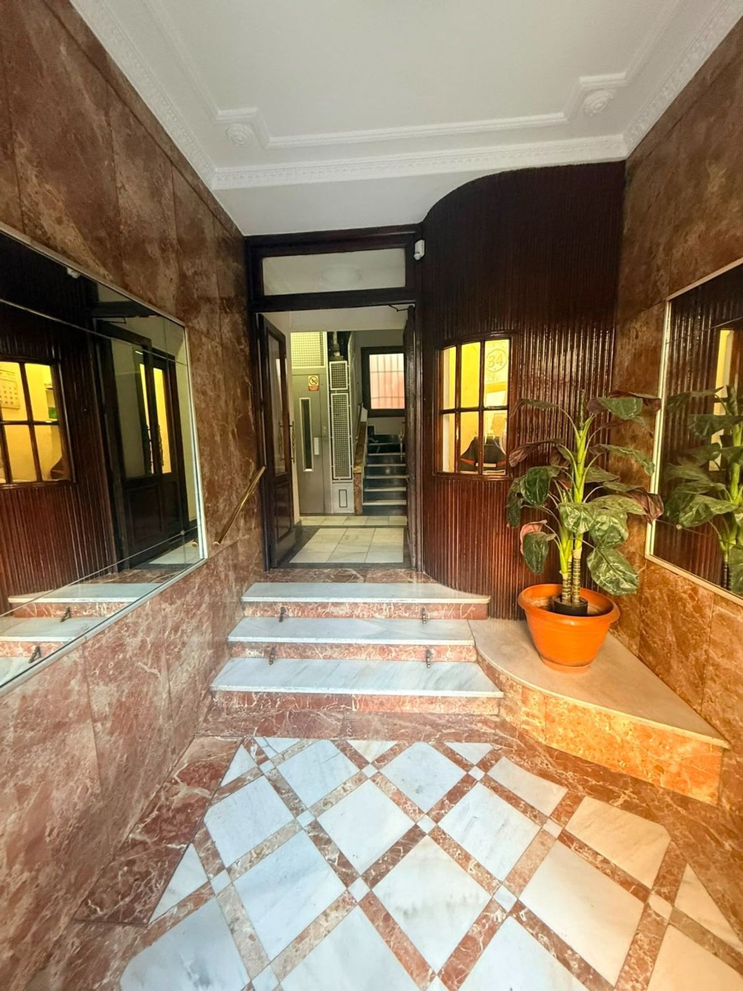 en Venta en Calle del Doctor Esquerdo 10 - Imagen 9